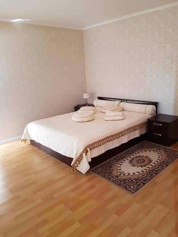 Pretty Apartment Jelgava Exterior photo